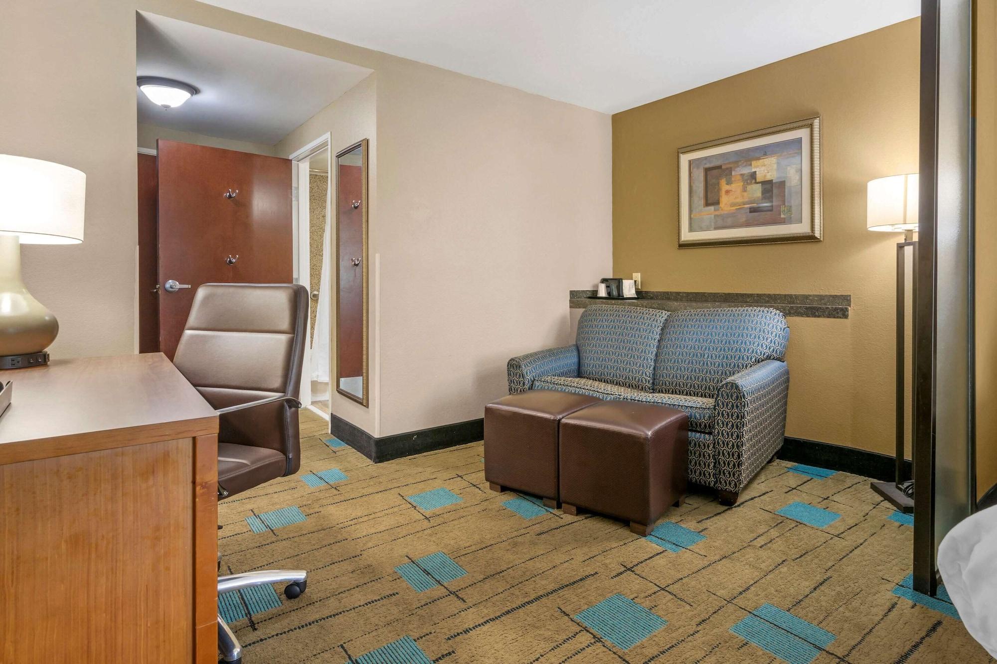 Comfort Suites Near Mcas Beaufort Exterior foto