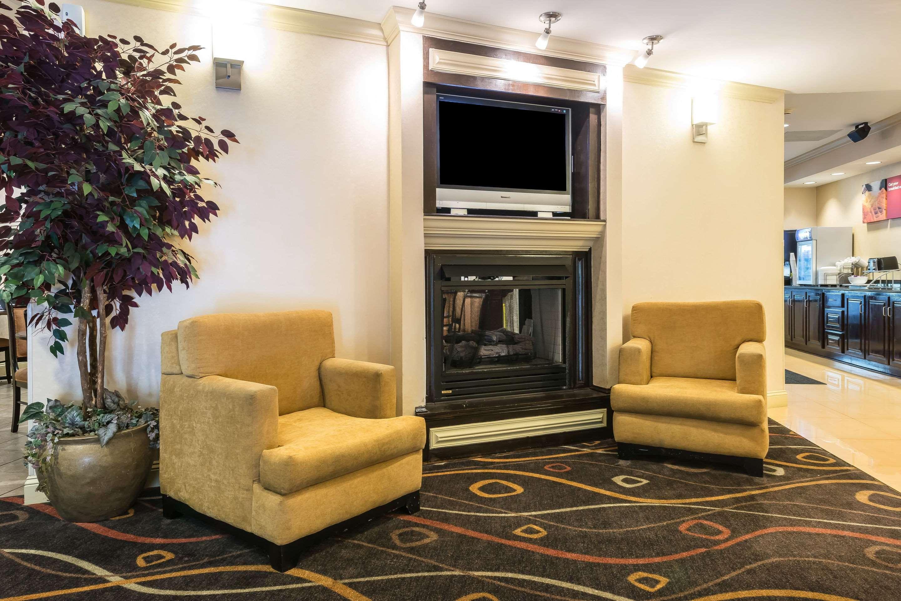 Comfort Suites Near Mcas Beaufort Exterior foto